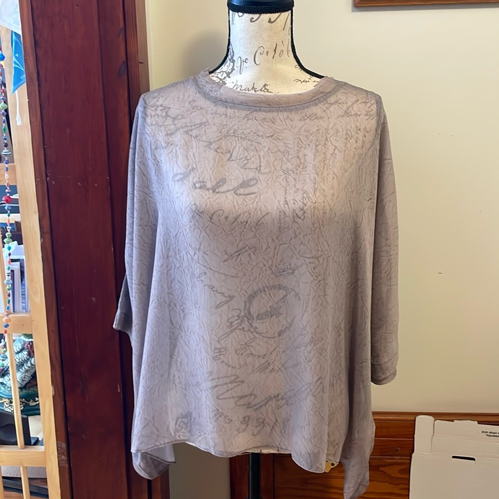 NWT Semi sheer oversized top